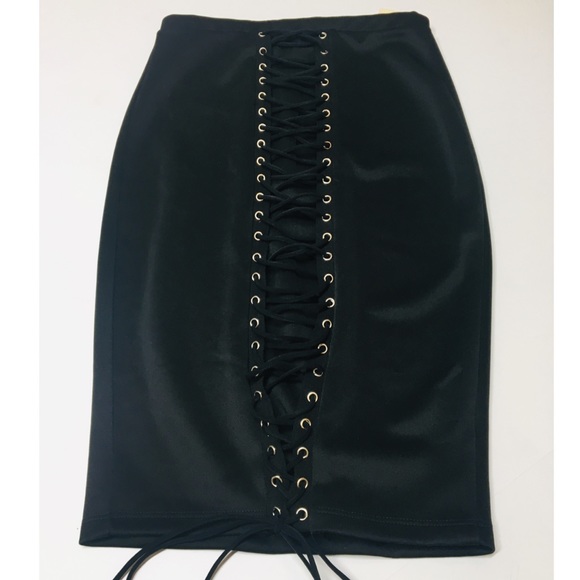 🎉HP🎉Black Corset Laced Pencil Skirt - Picture 4 of 11